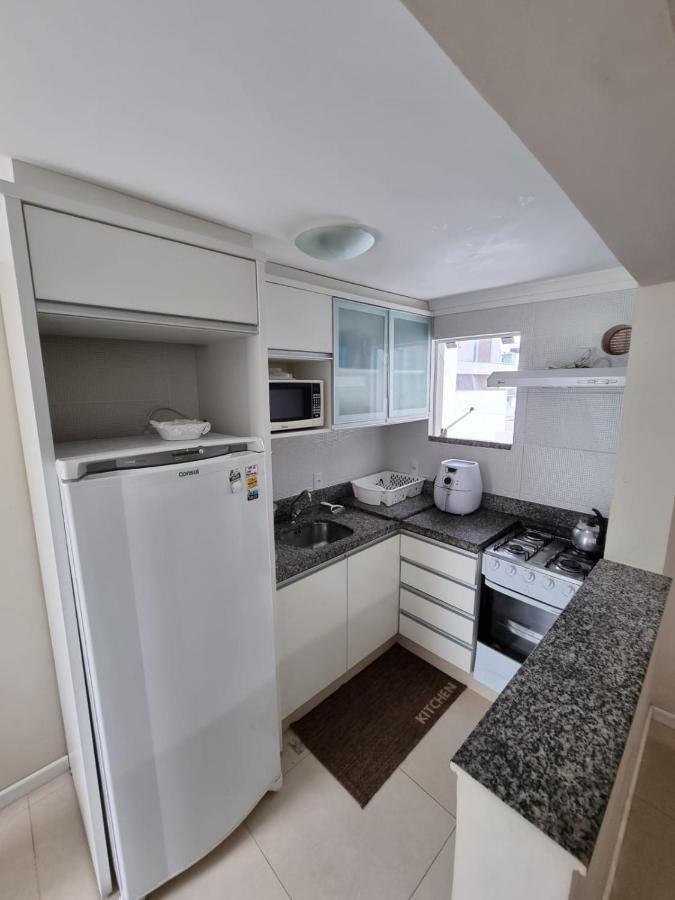 Apartamentos Proximo A Praia Bombinhas Exteriör bild